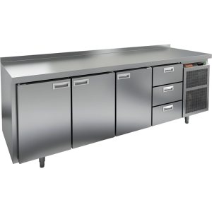 Стол холодильный среднетемпературный HiCold BN 1113/TN